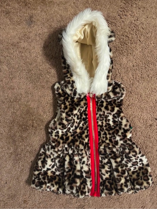 Little Lass Other - Girls Hooded Vest with Leopard Print